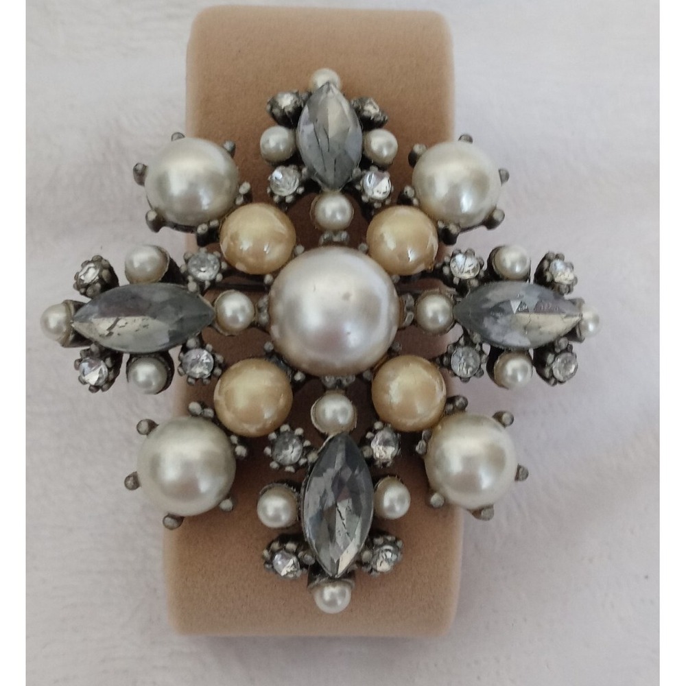 Vintage Faux Pearl Starburst Brooch Smoky Grey Crystal Rhinestone Silver Tone